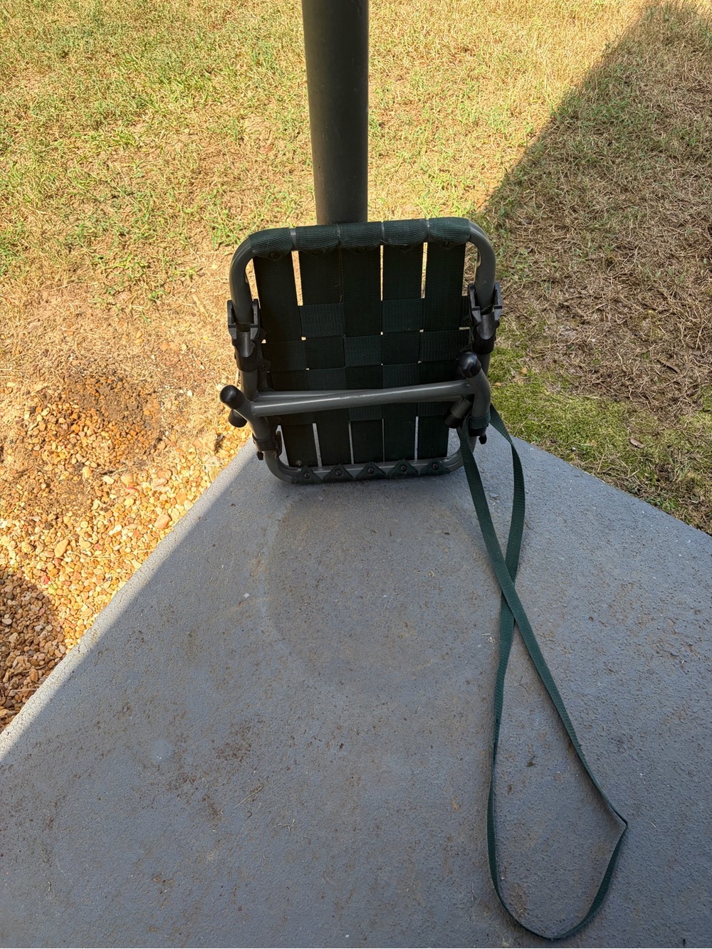 Green Woven Strap Turkey hunting seat. Extremely durable Outdoor Seat. - Picture 5 of 6